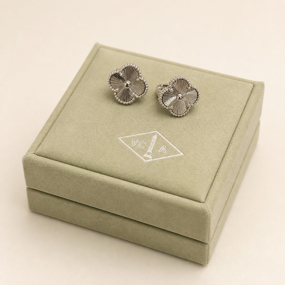 Van Cleef & Arpels Elegant Signature Earrings Style 2 | New with Box